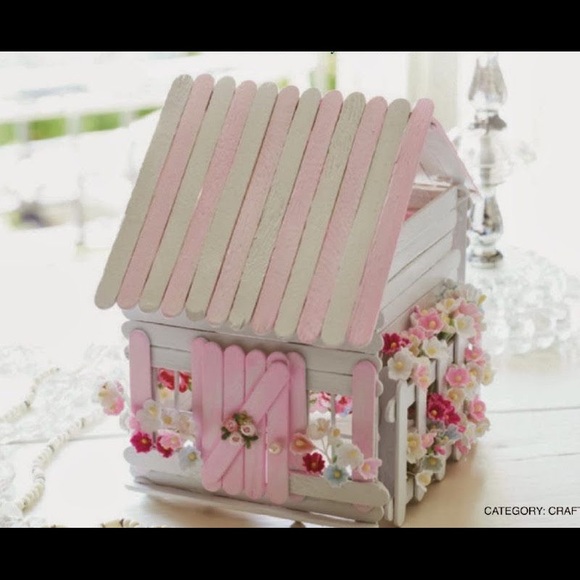 Meet your Posher, Lupe - Picture 1 of 1